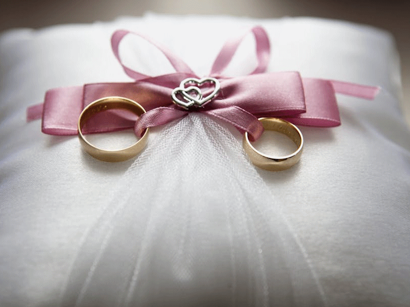 Two wedding rings: what is the role of mental health in a happy relationship?